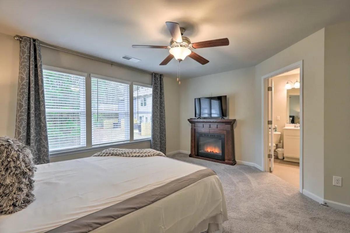 Modern 3Br Townhome 10 Mins To Downtown Atl Атланта Екстериор снимка