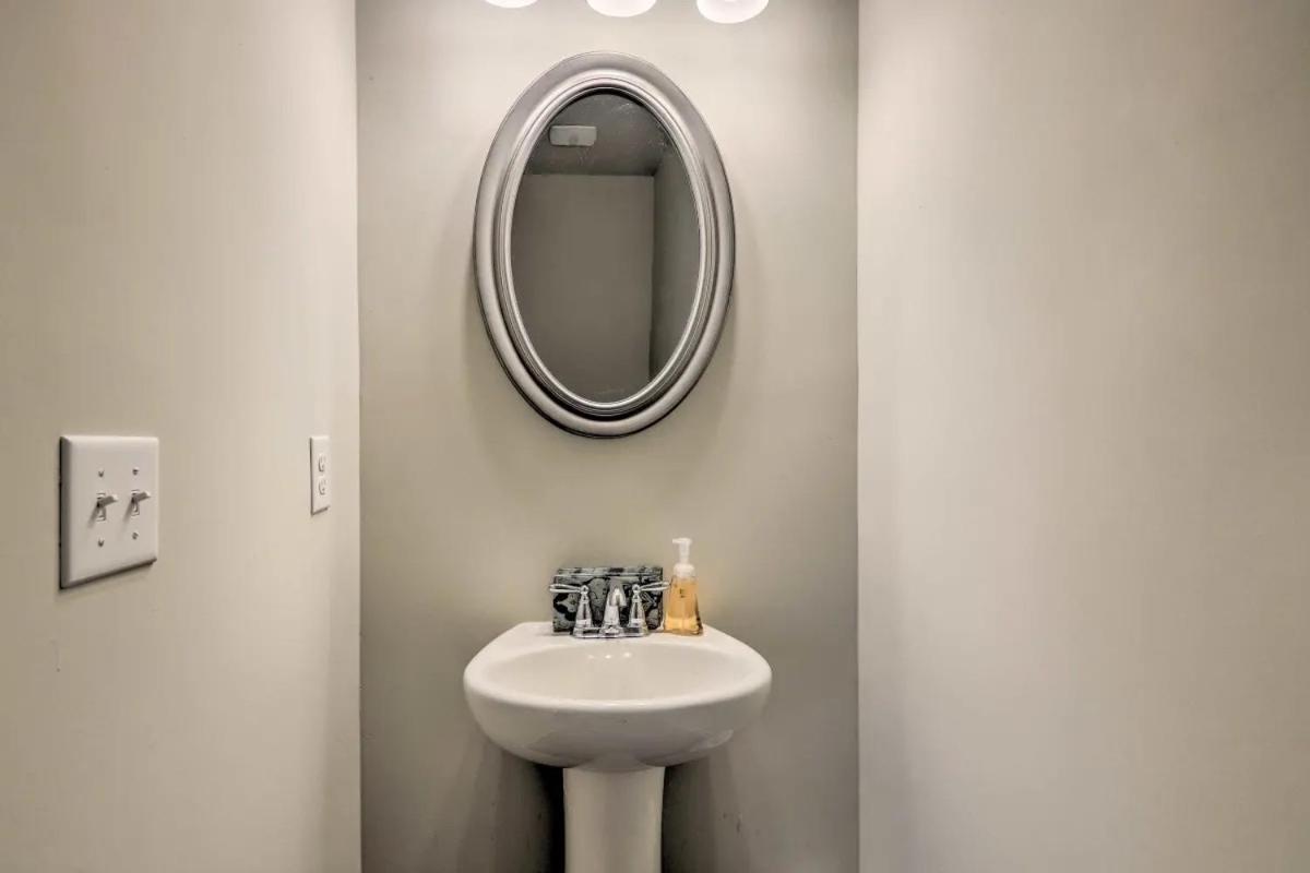 Modern 3Br Townhome 10 Mins To Downtown Atl Атланта Екстериор снимка
